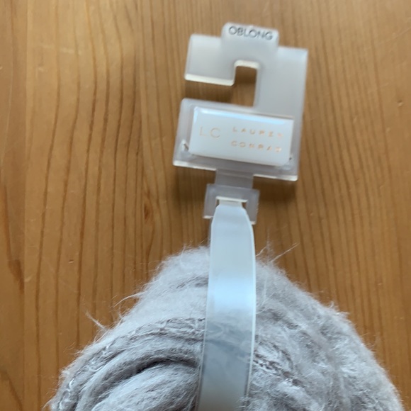 75 inches NWT super soft grey scarf - Picture 2 of 5